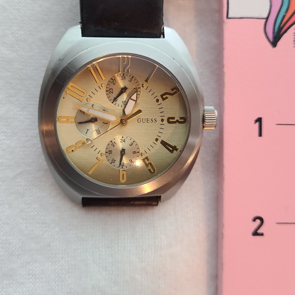 Guess Watch - Picture 2 of 6